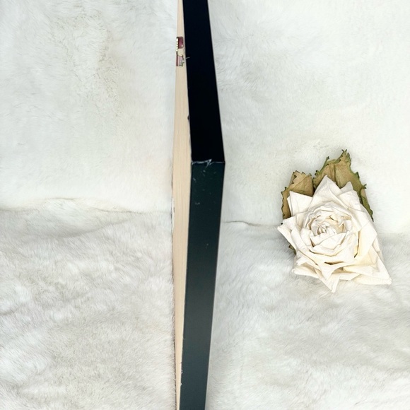 New with tag “WASH YOUR HANDS” hanging picture white with Black writing and trim - Picture 6 of 6